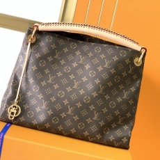 LV Shopping Bags